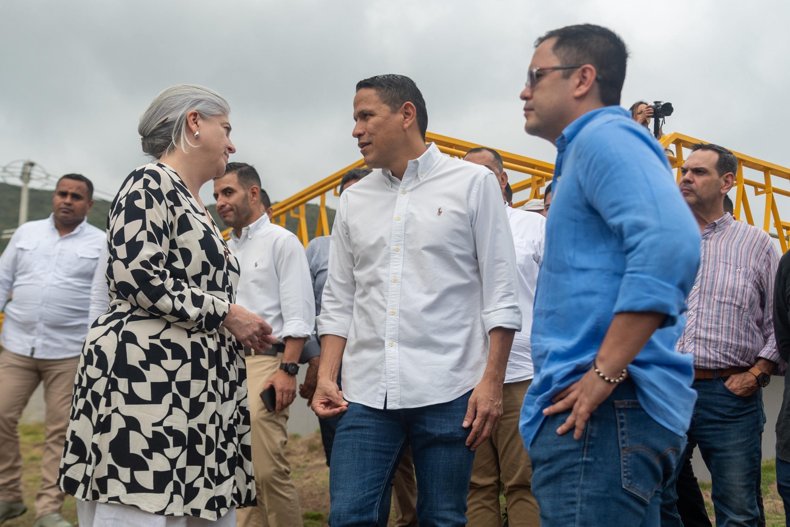 ALCALDE DE CÚCUTA PRESENTÓ INICIATIVAS A LA MINISTRA DE VIVIENDA, CIUDAD Y TERRITORIO