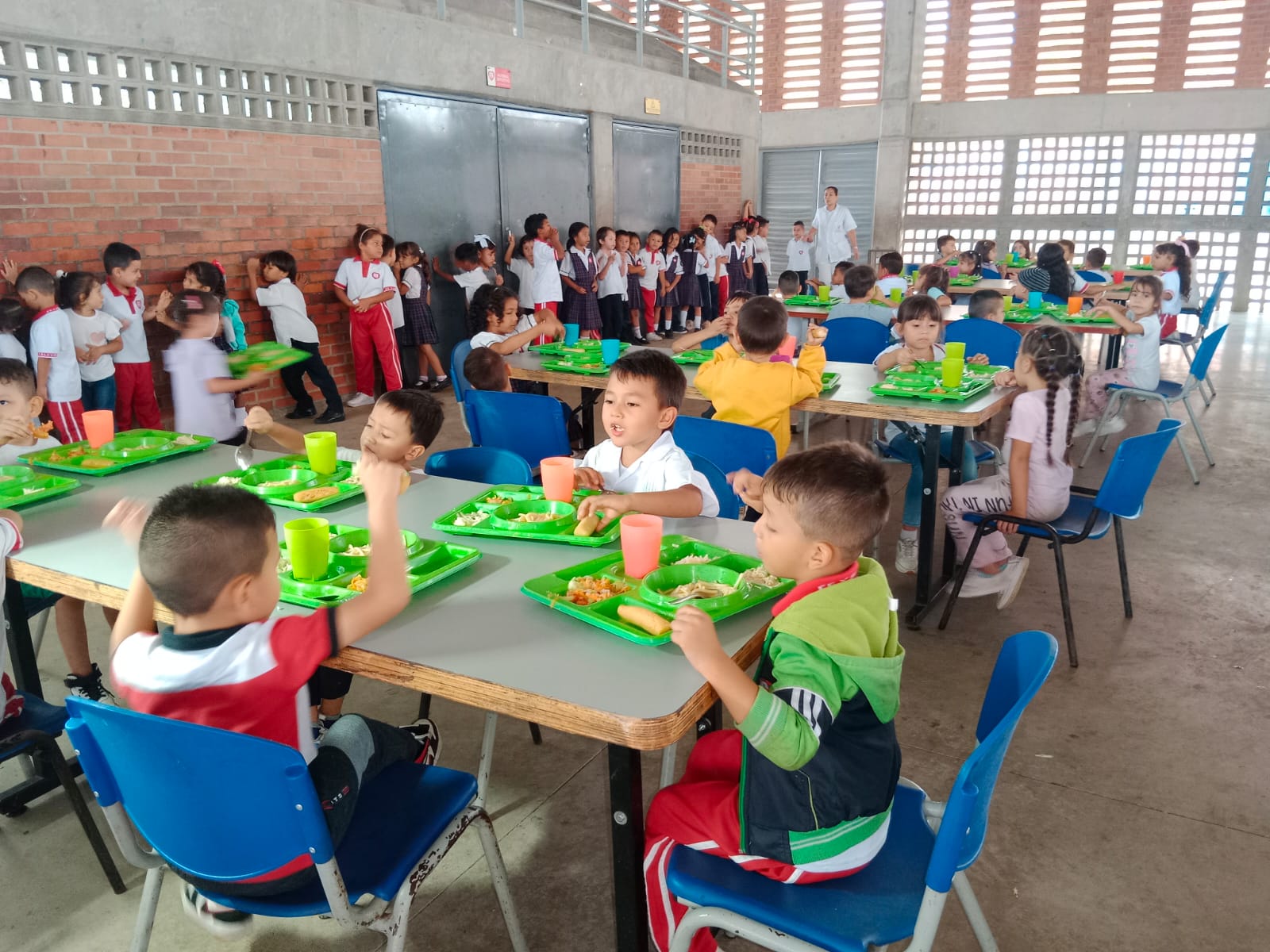 Primera Mesa Pública PAE revisará el avance de este programa en colegios oficiales de Bucaramanga