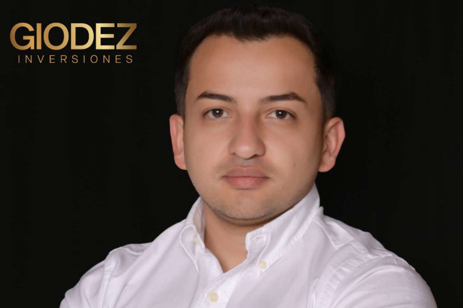 Giovany Hernández, el colombiano que enseña a miles cómo ganar dinero con remates judiciales